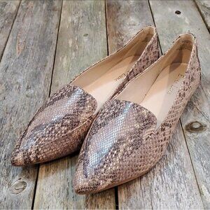 Essex Lane Aleanor Loafer Snake print 6.5